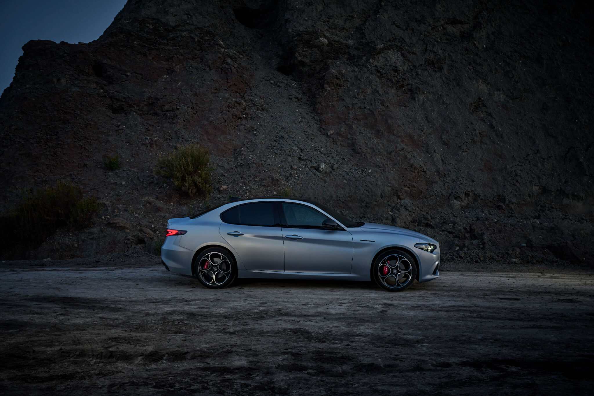 ALfa Romeo Giulia Competizione de perfil