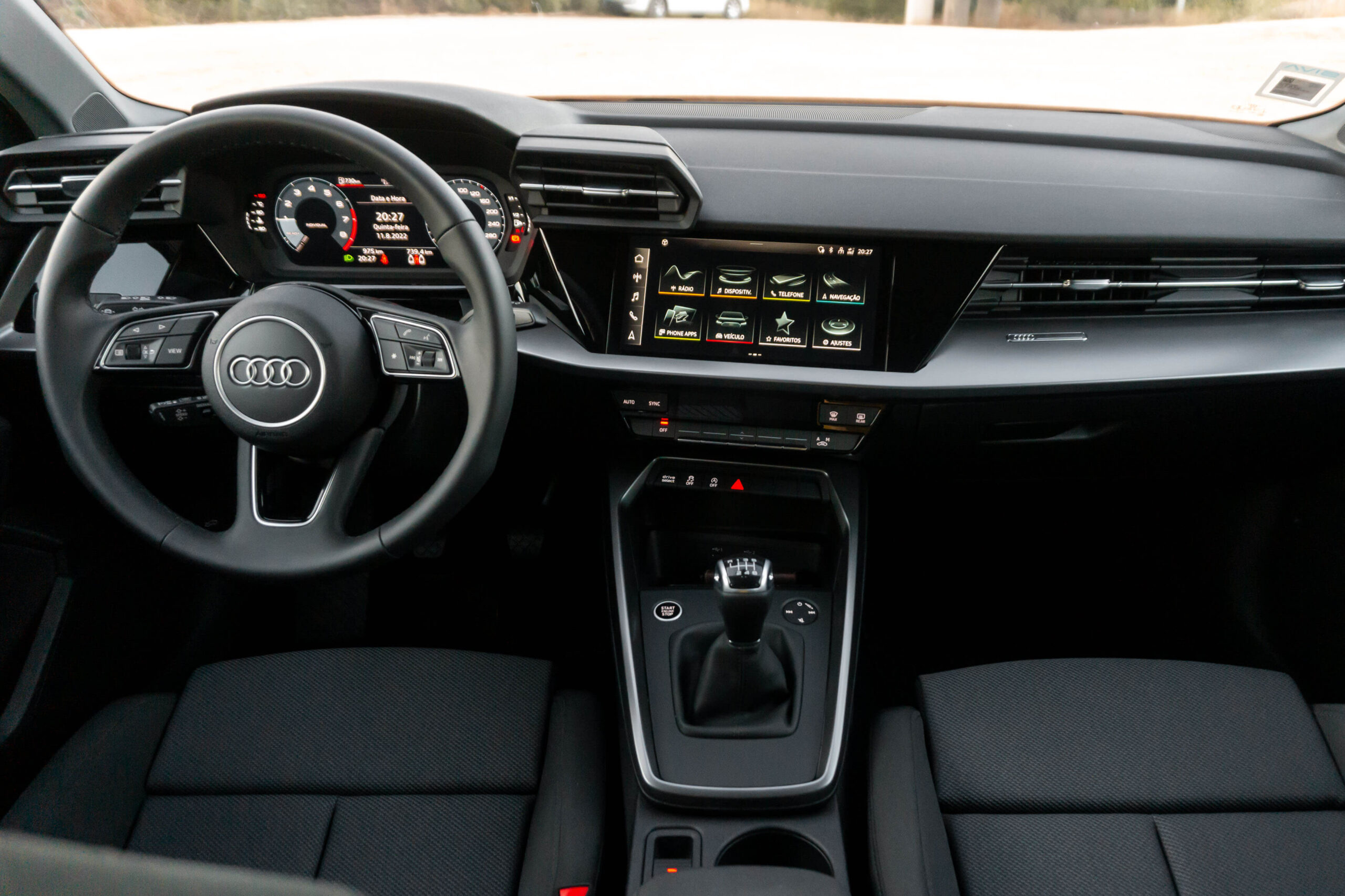 Audi A3 Limousine vista geral do tabliê