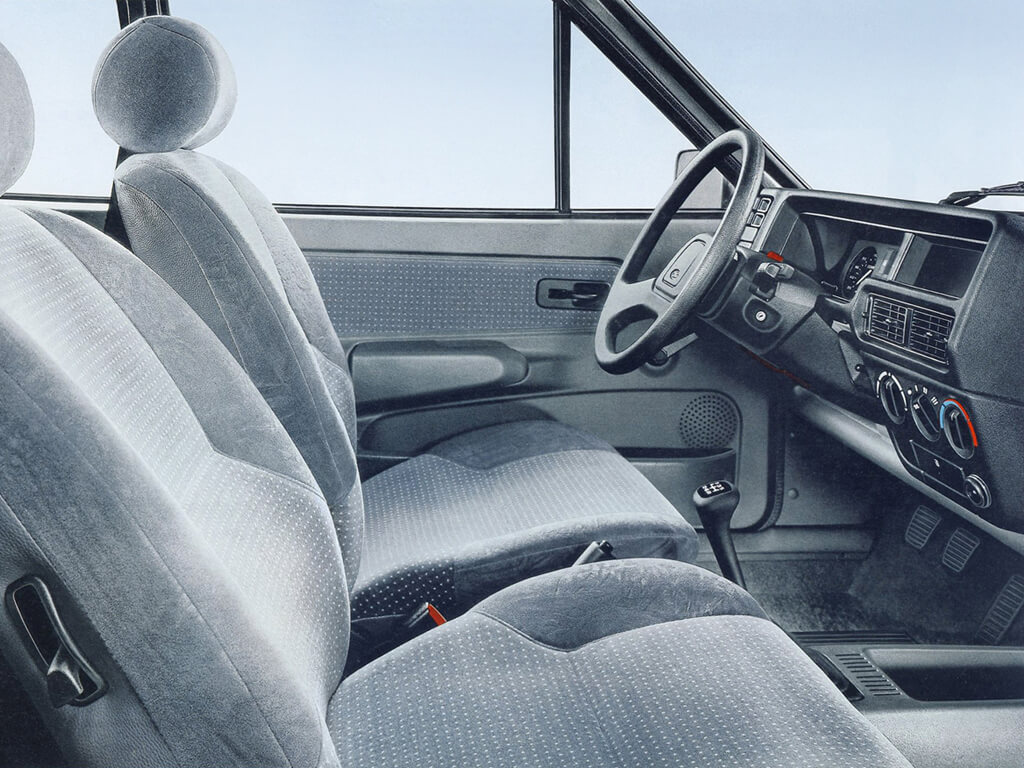 Ford Fiesta Mk2 interior