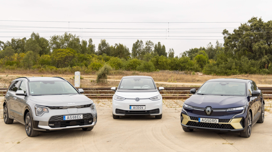 Renault niro on sale