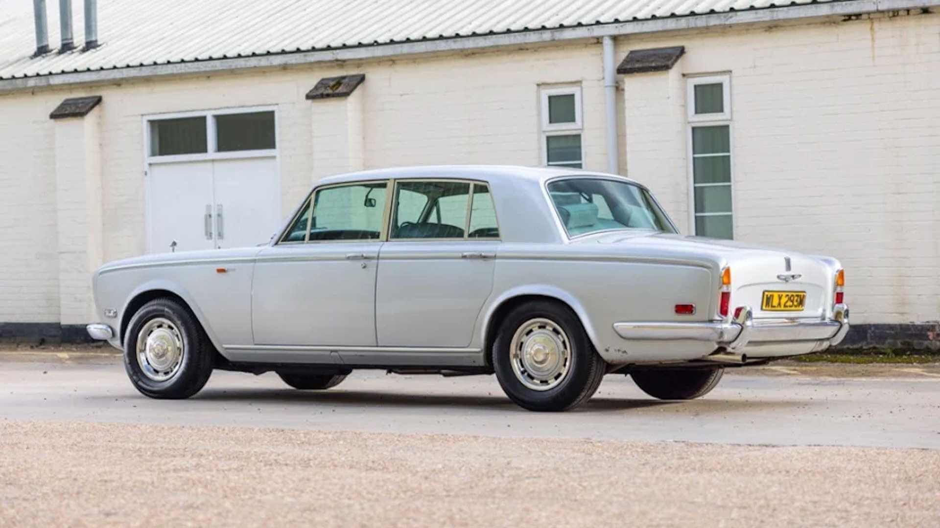 Rolls-Royce Silver Shadow vista traseira 3/4