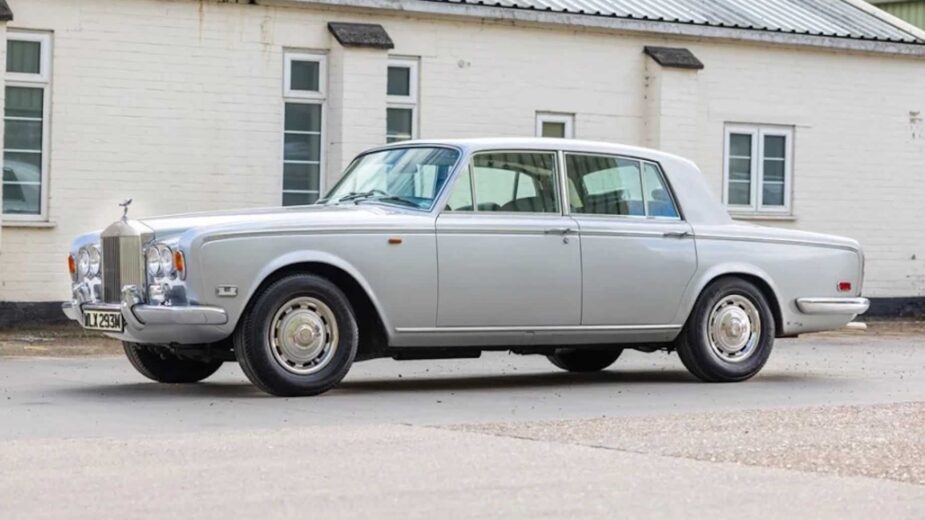 Rolls-Royce Silver Shadow vista dianteira 3/4