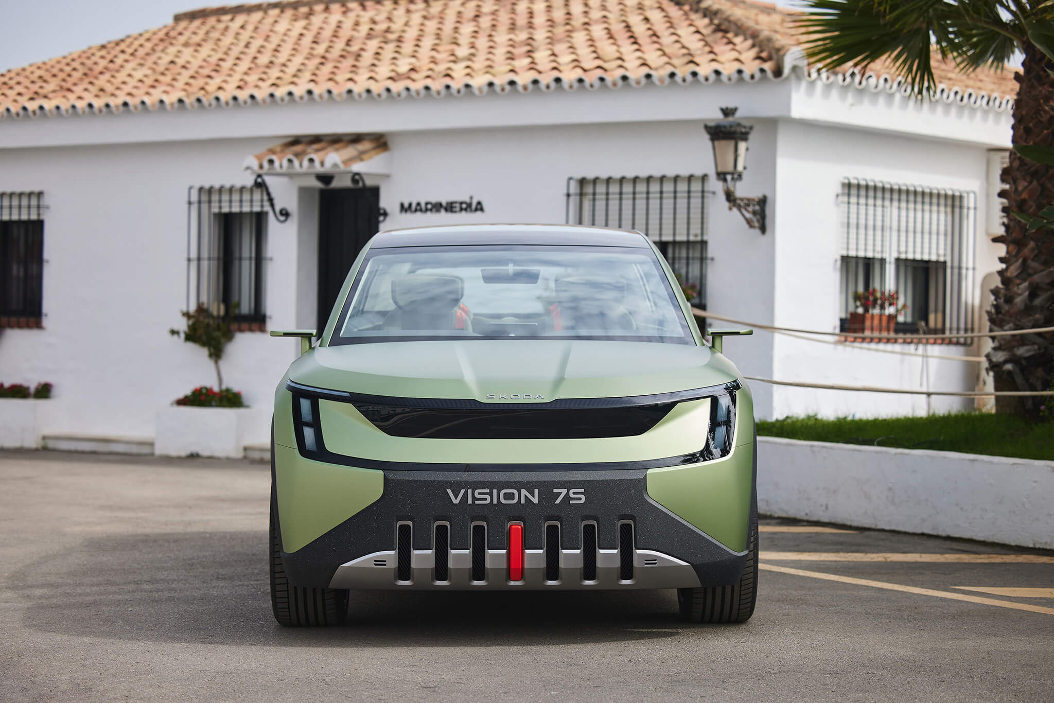 Skoda Vision 7S de frente