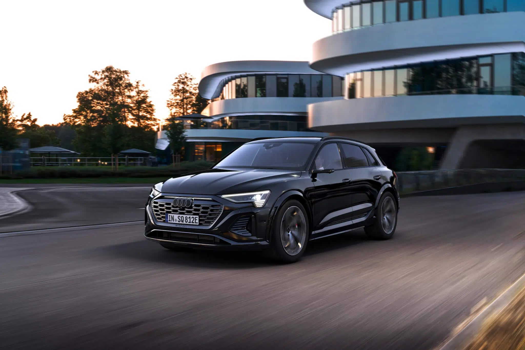 Audi SQ8 e-tron vista dianteira 3/4