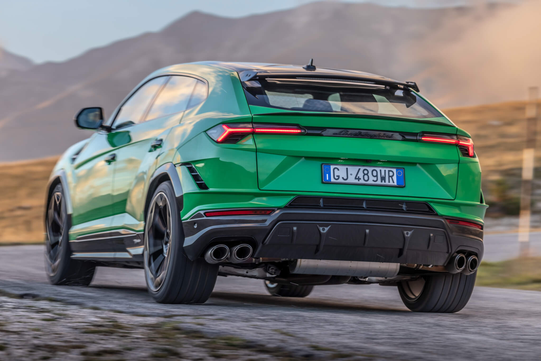 Lamborghini Urus Performante de traseira