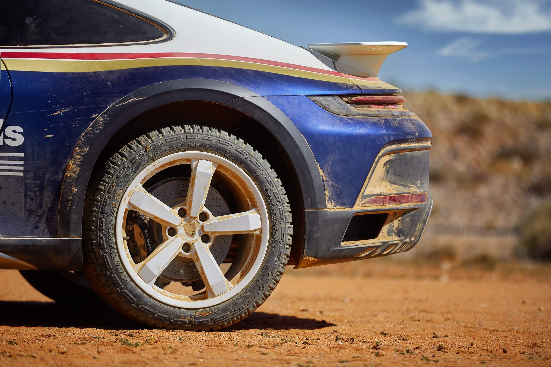 Porsche 911 Dakar detalhe jantes