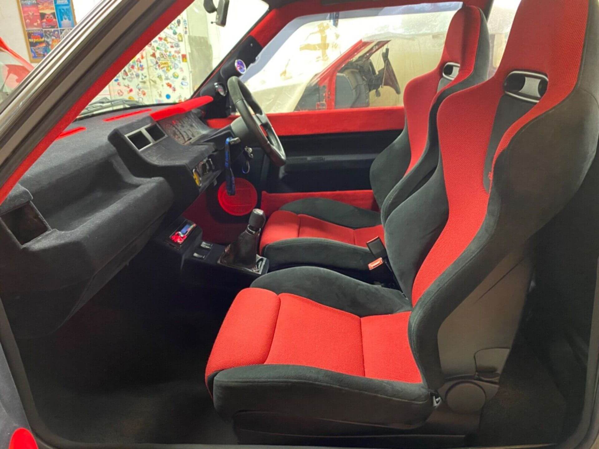 Renault 5 pick-up interior
