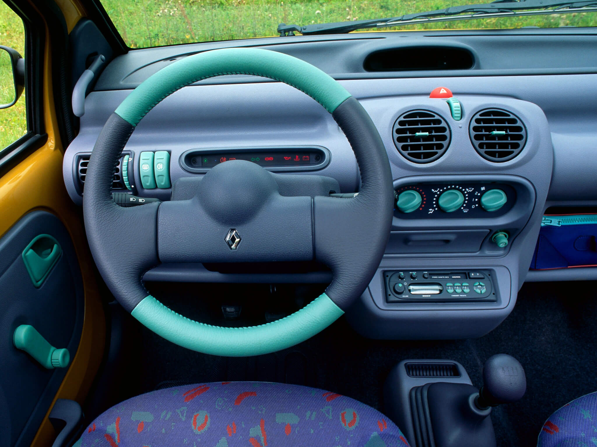 Renault Twingo interior