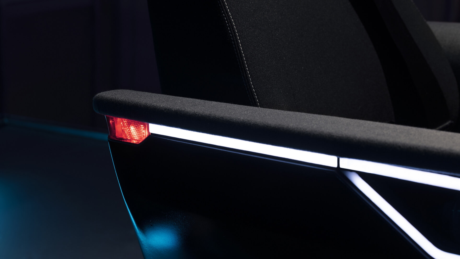 Volkswagen cadeira escritorio eletrica pormenor luzes e piscas