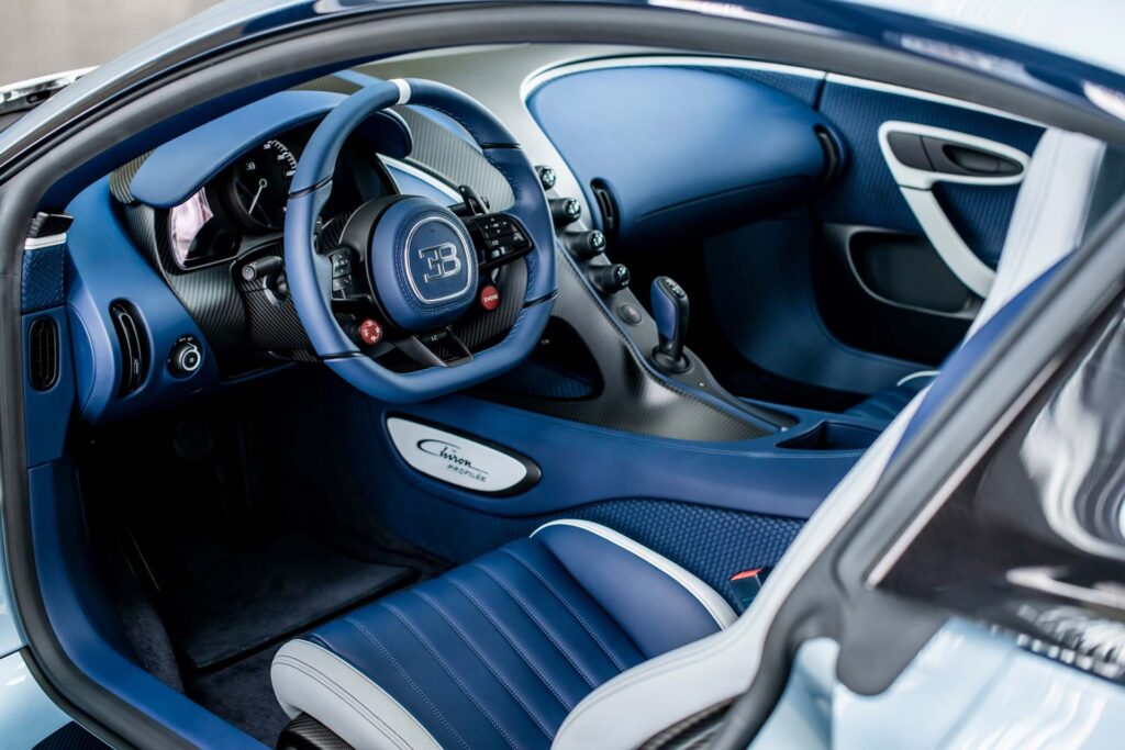 Bugatti Chiron Perfilée interior