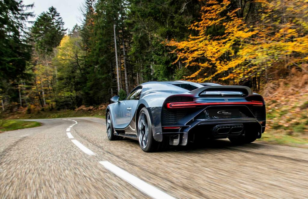 Bugatti Chiron Perfilée traseira