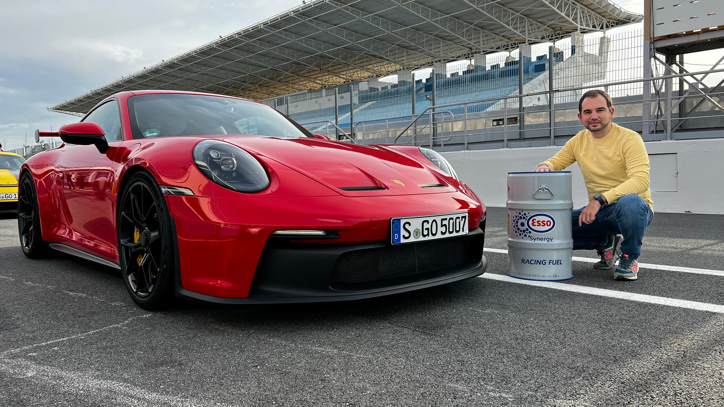 Porsche 911 GT3 com Guilherme Costa e combustível sintético