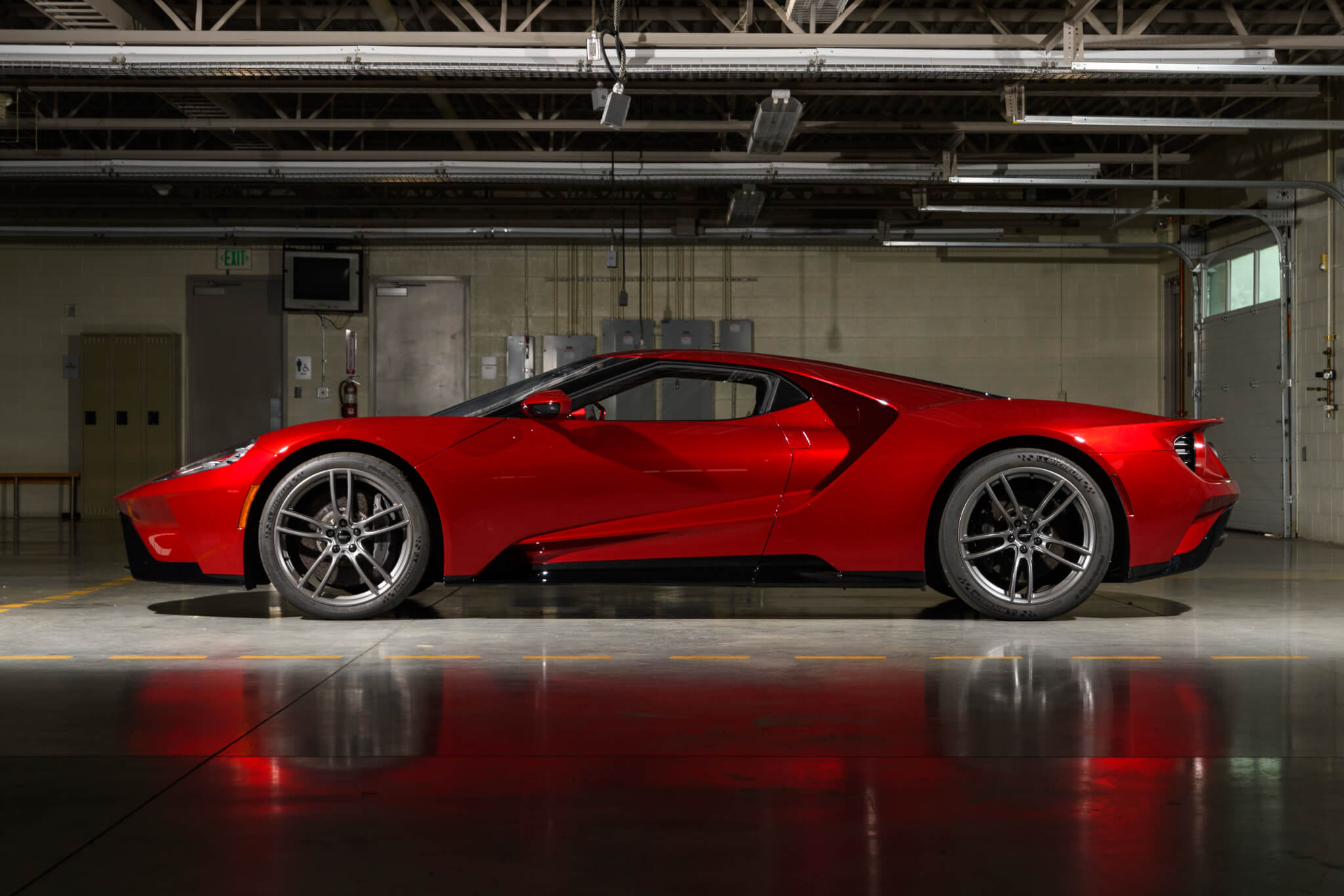 Ford GT, modo normal, perfil