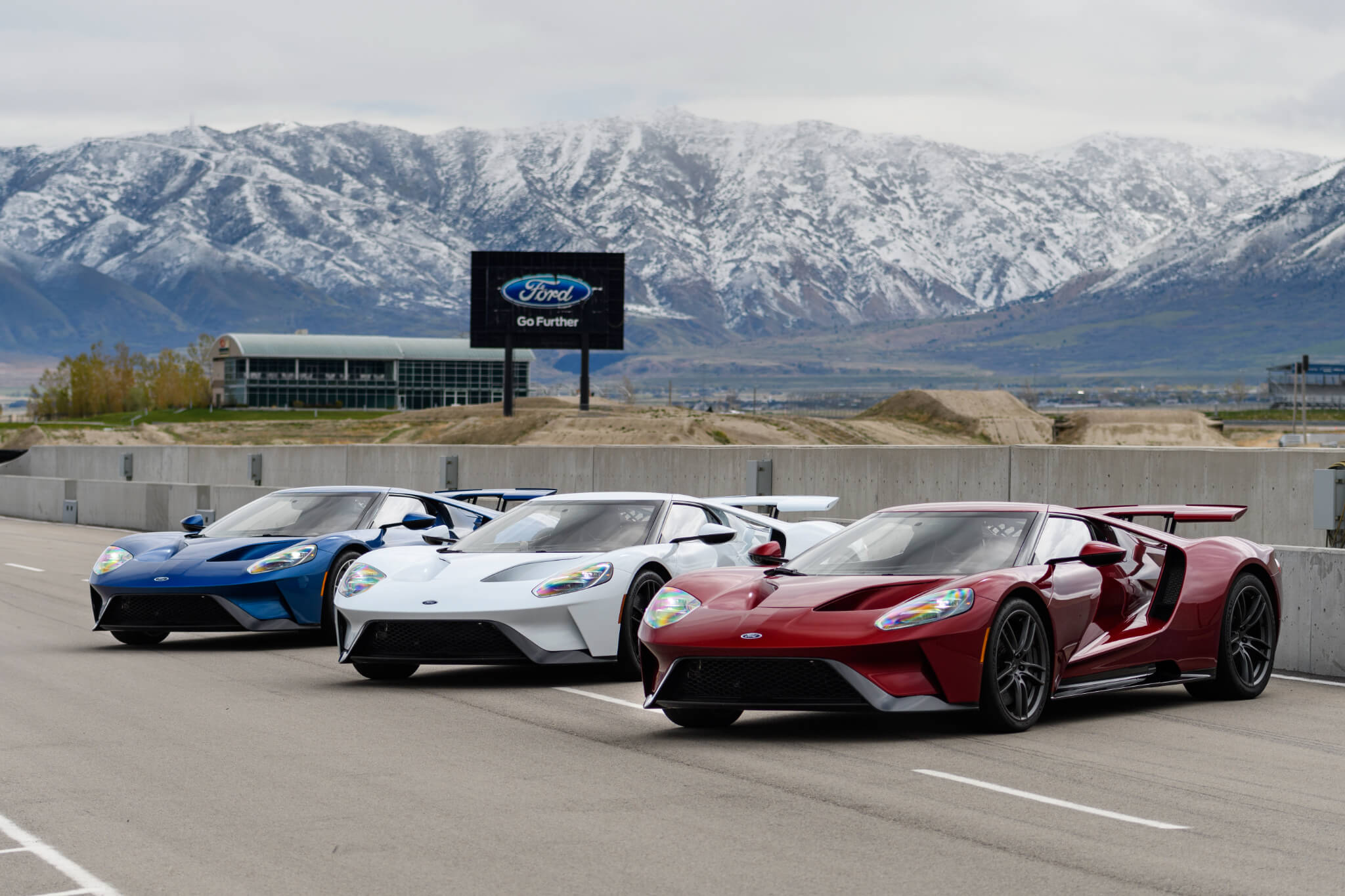 Vários Ford GT