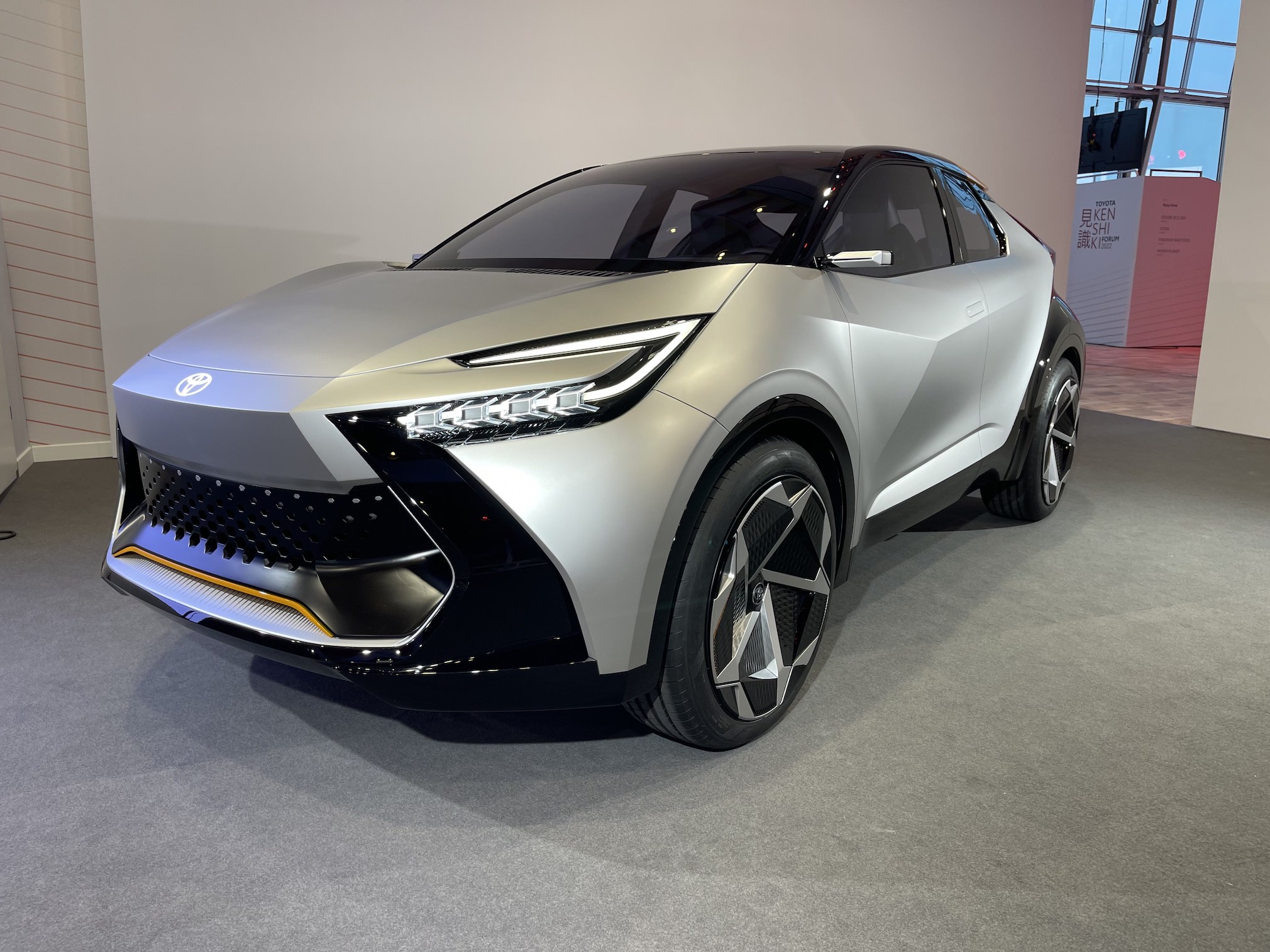 Forum Kenshiki Toyota C-HR