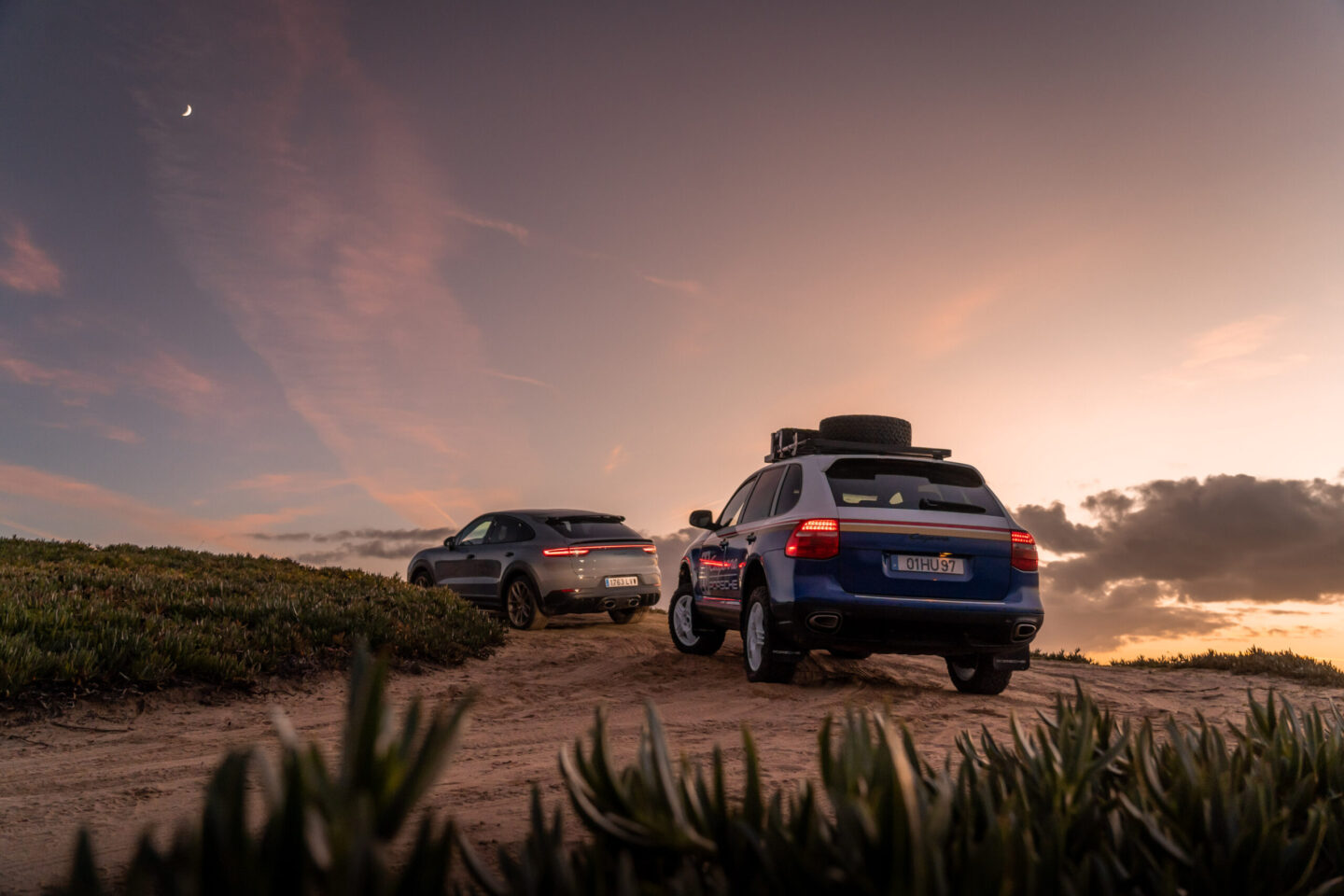 Porsche Cayenne: primeira geração com Turbo GT (última geração), de traseira