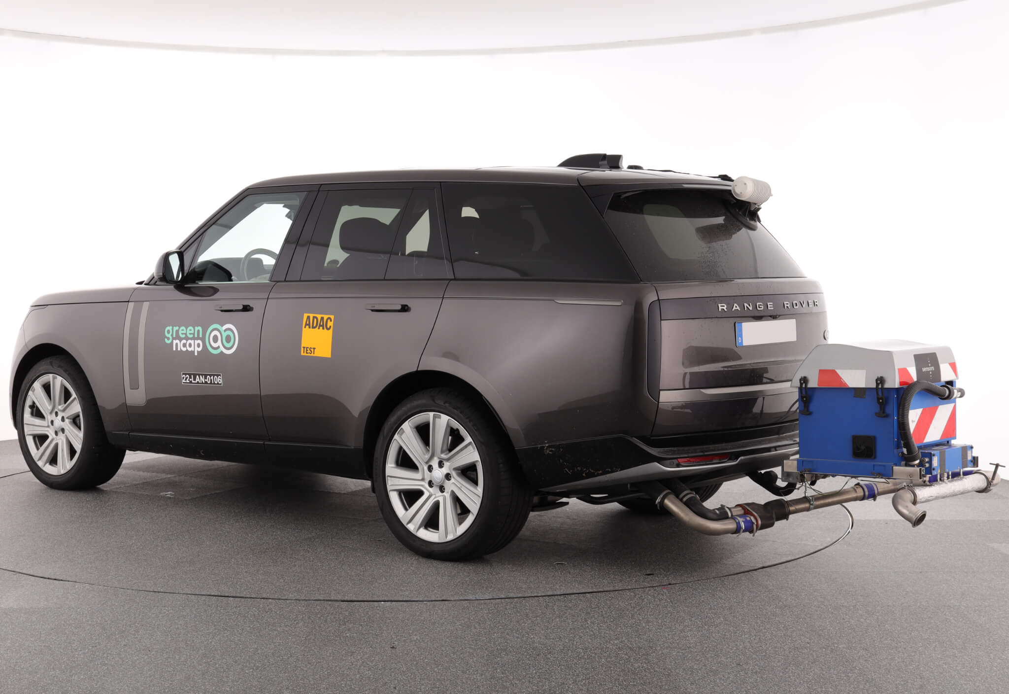 Range Rover Green NCAP