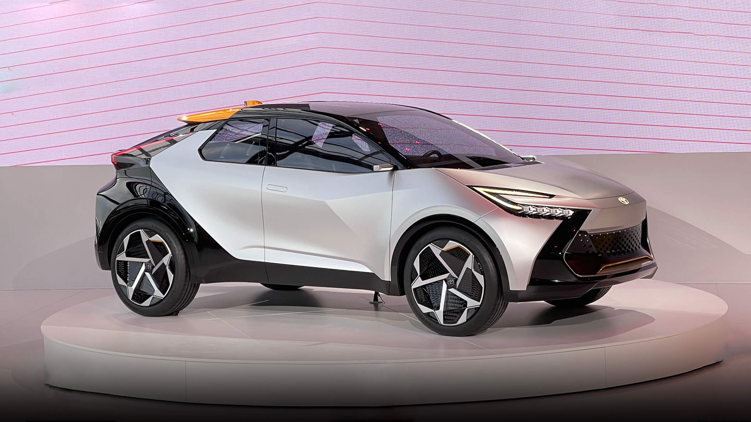 Toyota C-HR Forum Kenshiki 2022-2