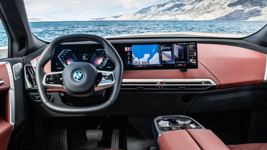 BMW ix xDrive50i interior