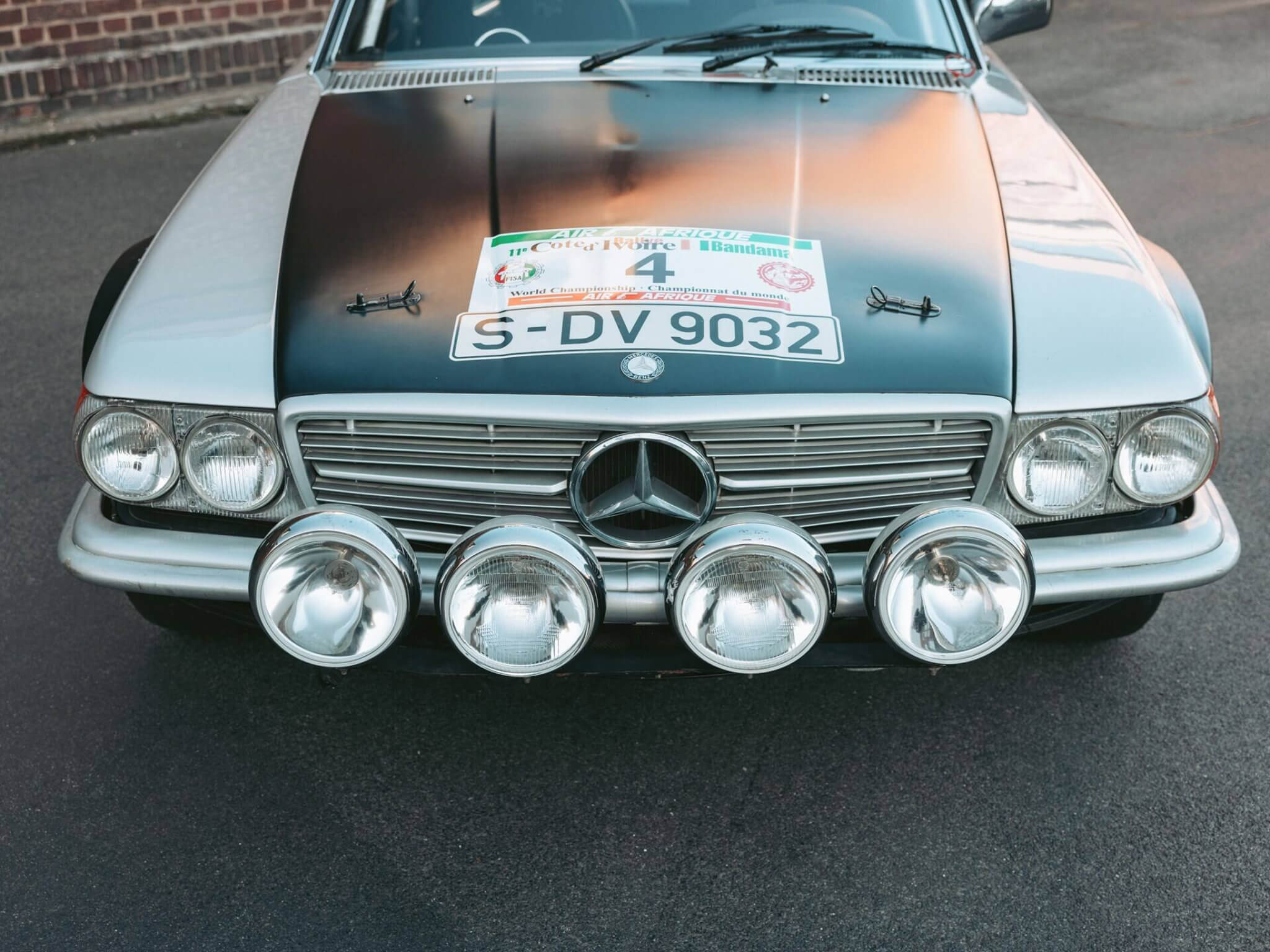 Mercedes-Benz 450 SLC 5.0 frente