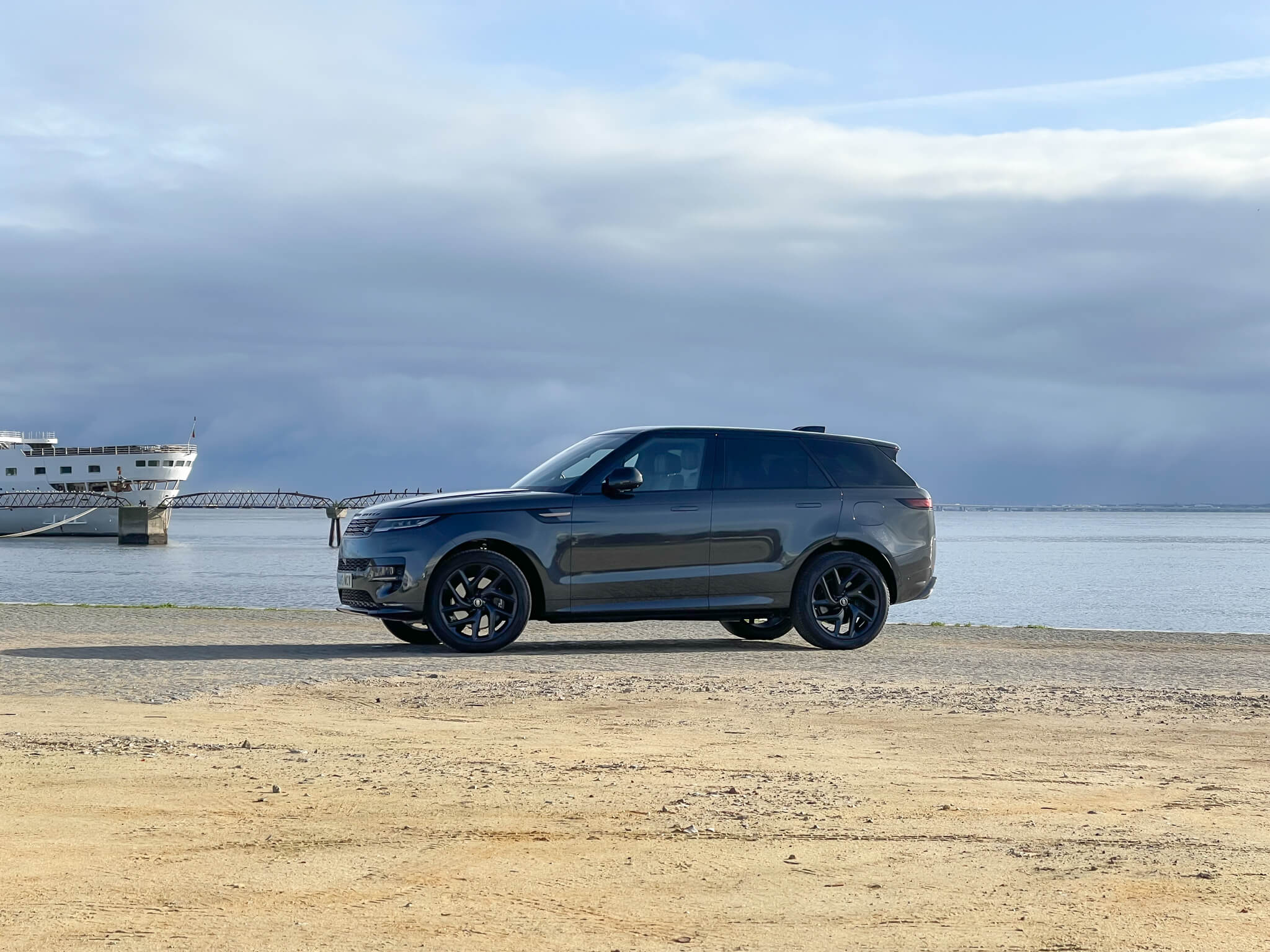 Range Rover Sport PHEV