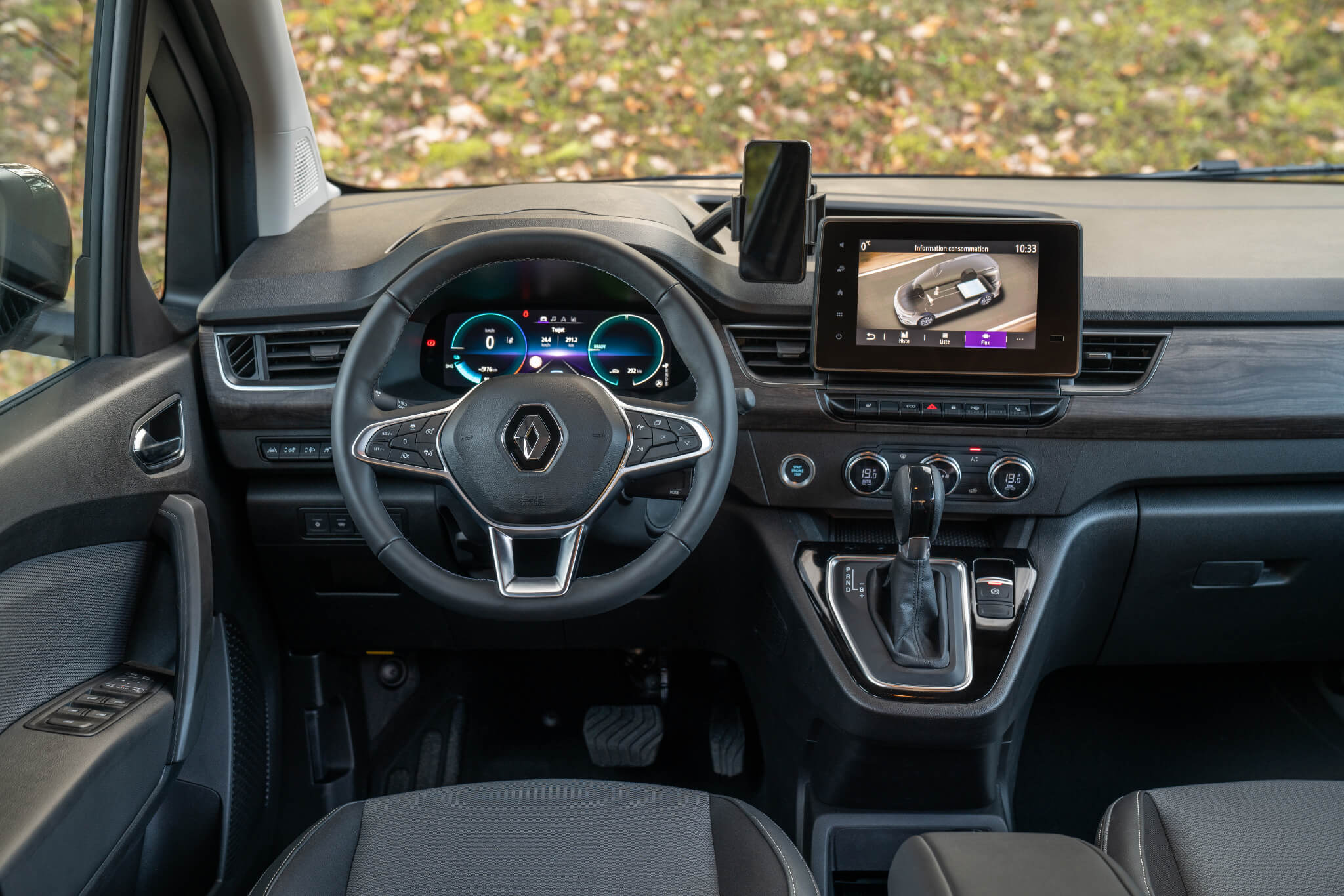 Renault Kangoo E-Tech interior