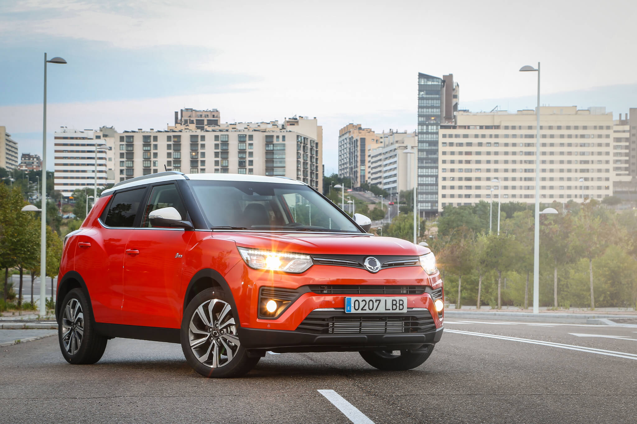 Ssangyong Tivoli vista dianteira 3/4