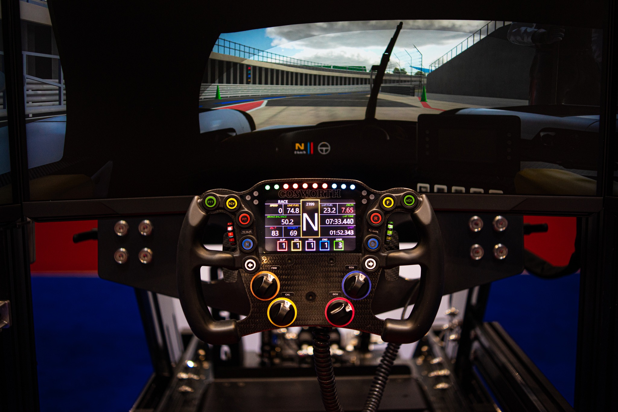 Volante sim racing Cosworth 2