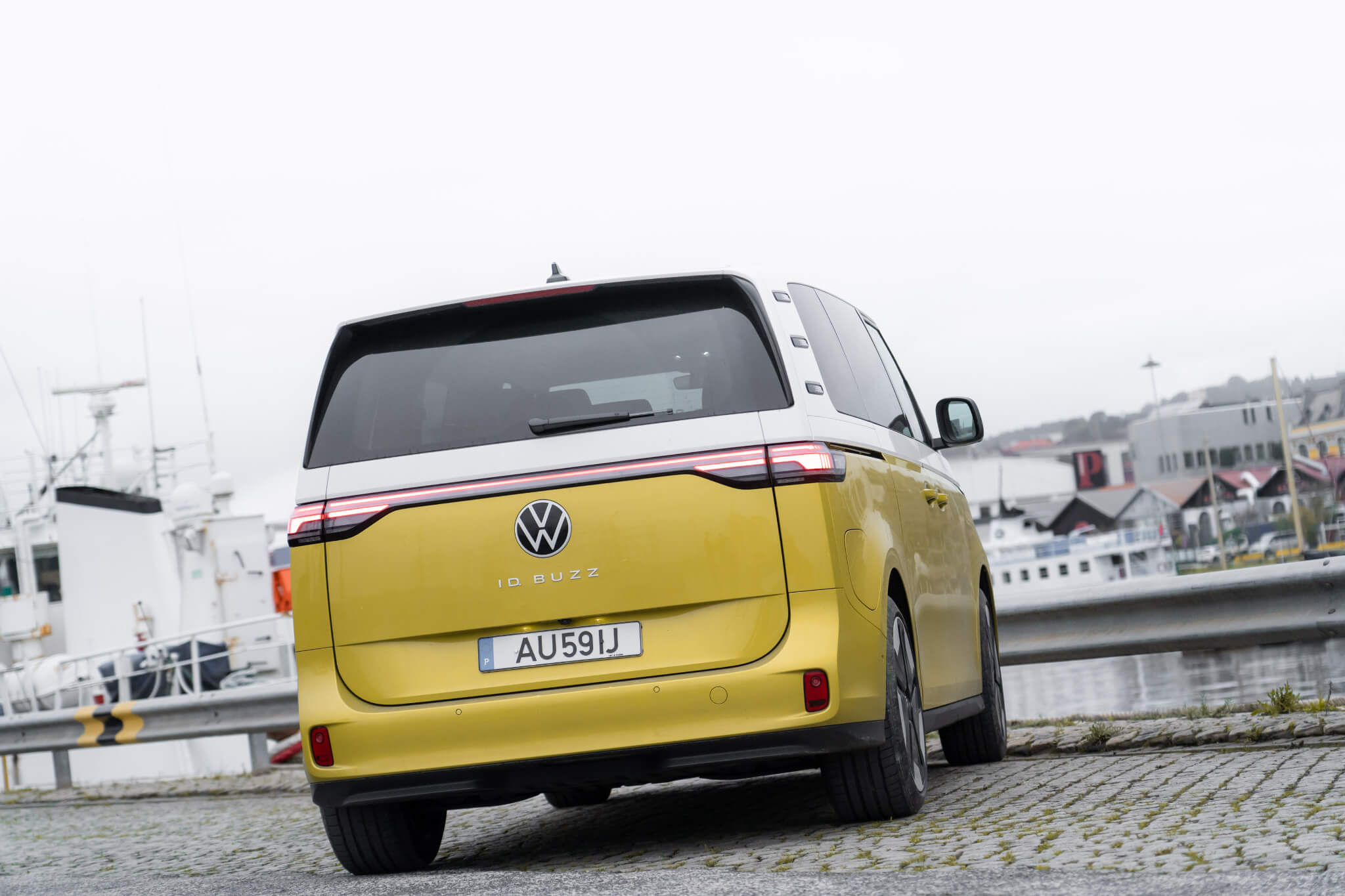 Volkswagen ID. Buzz vista traseira