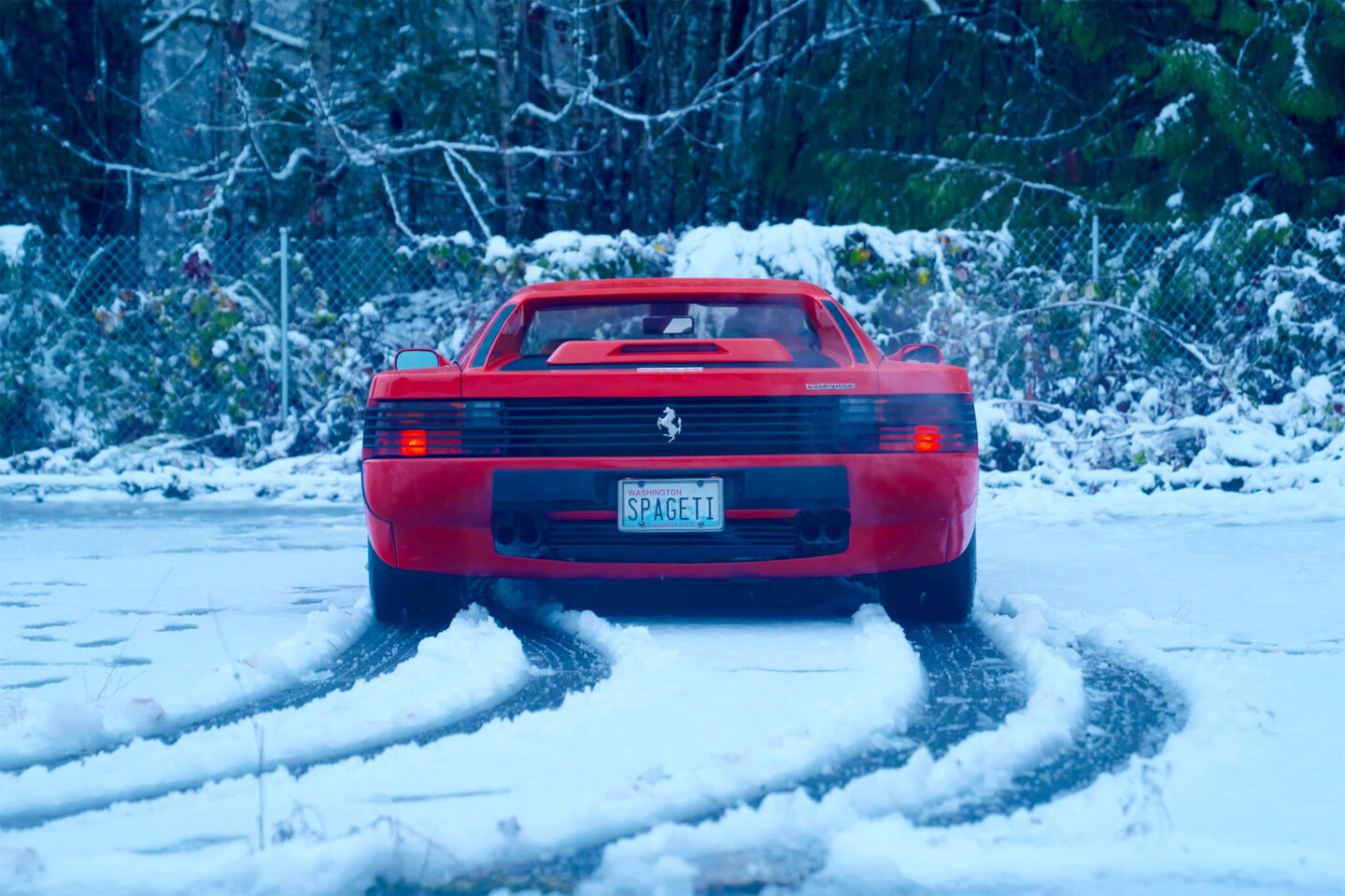 Ferrari Testarossa de traseira