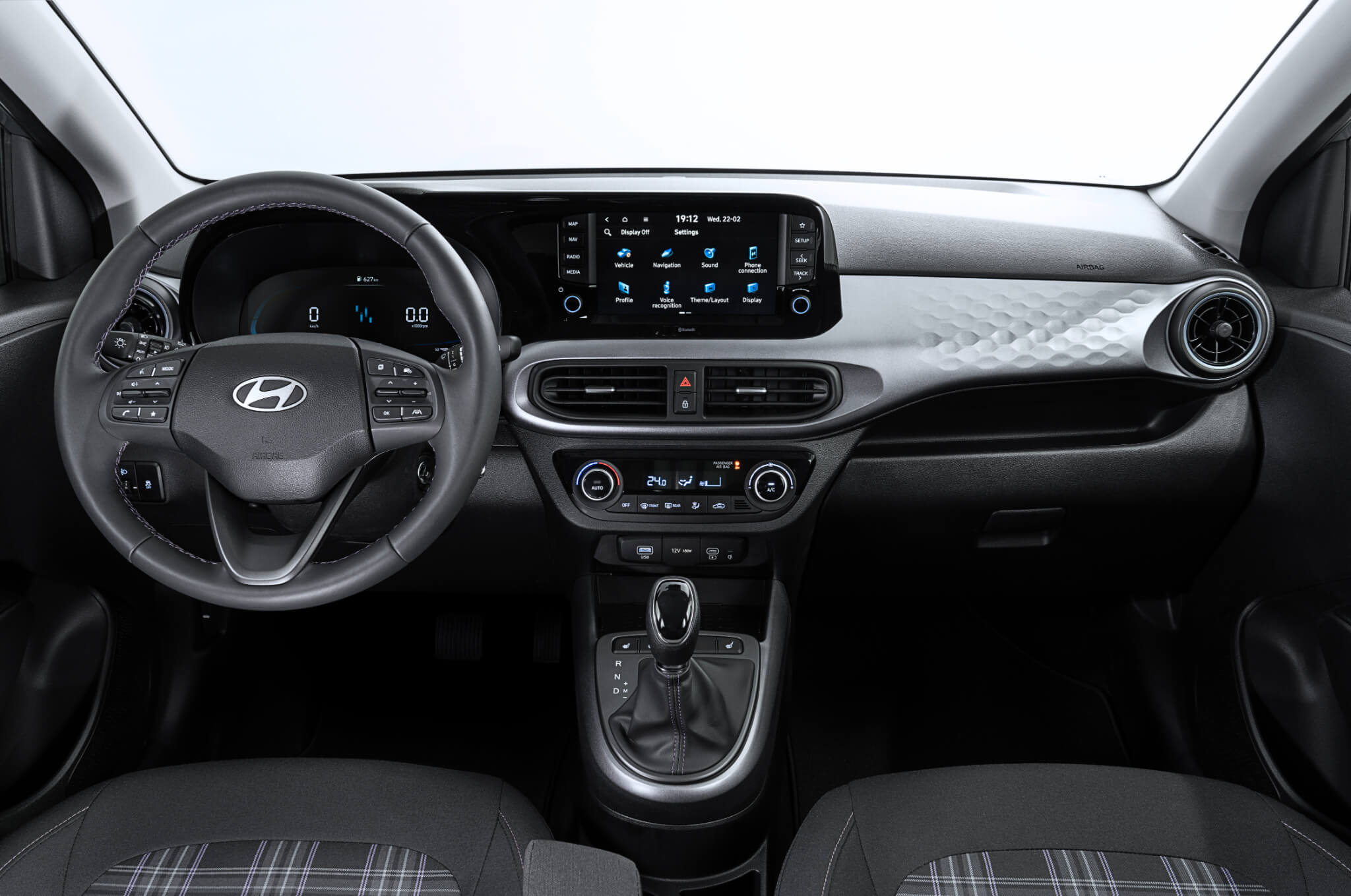 Hyundai i10 interior