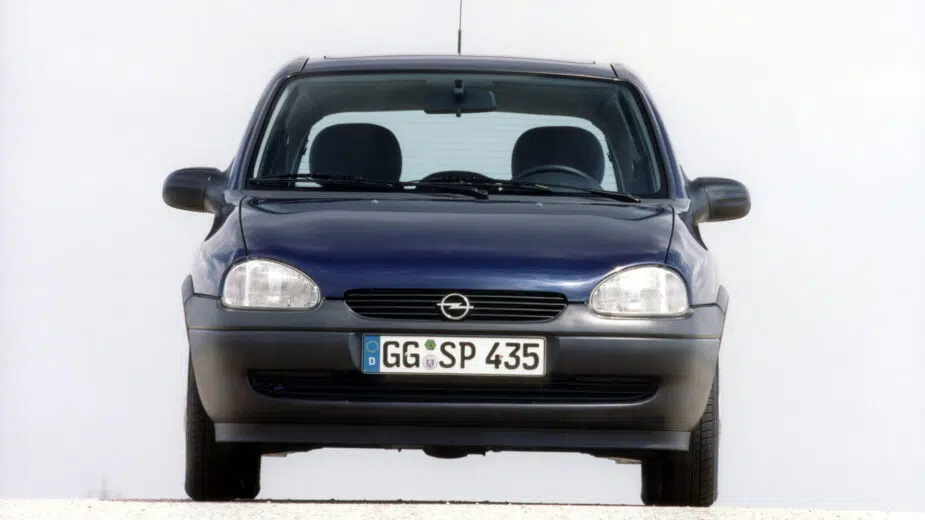 Opel Corsa B frente