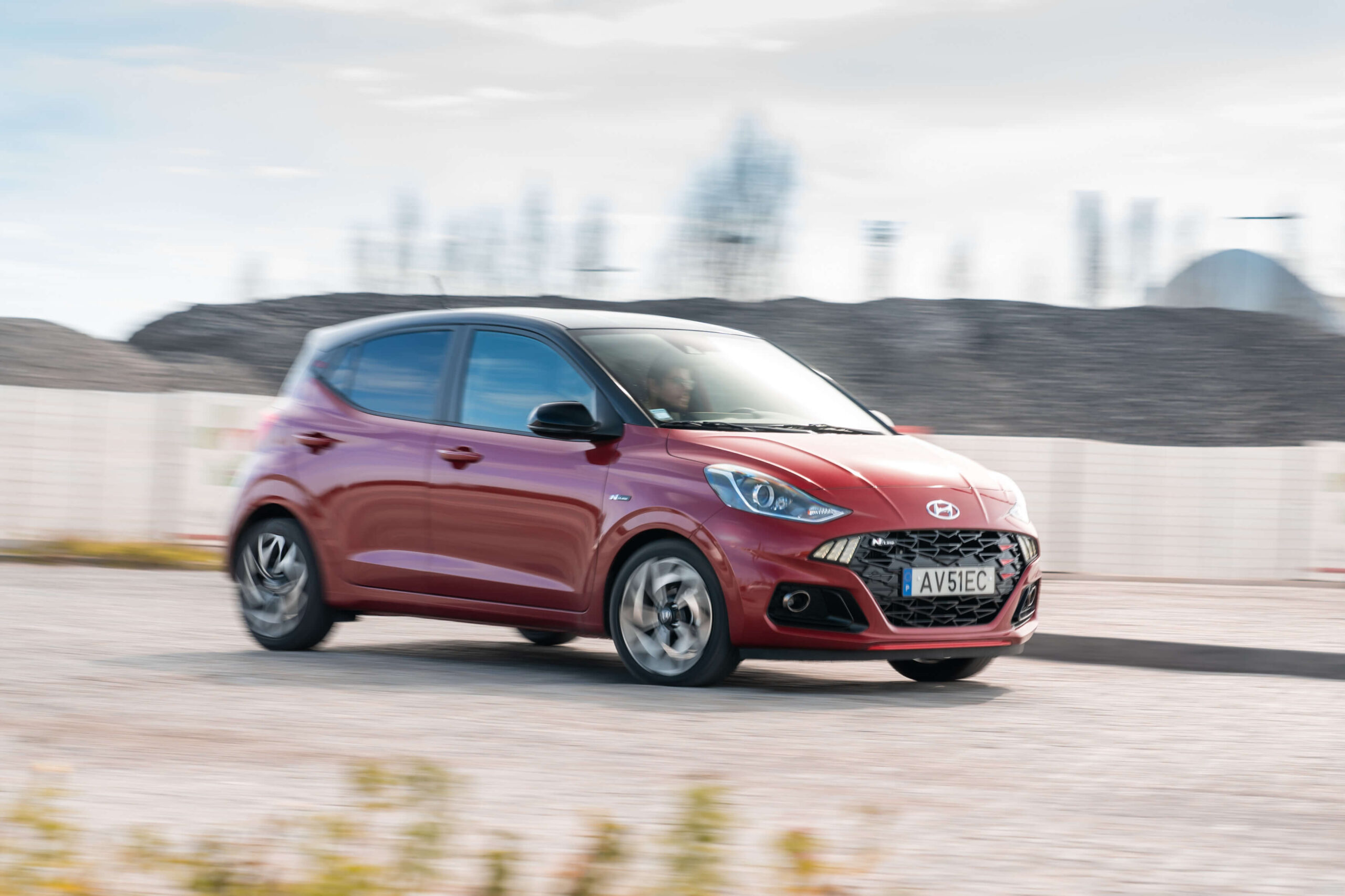 Hyundai i10 N Line em movimento