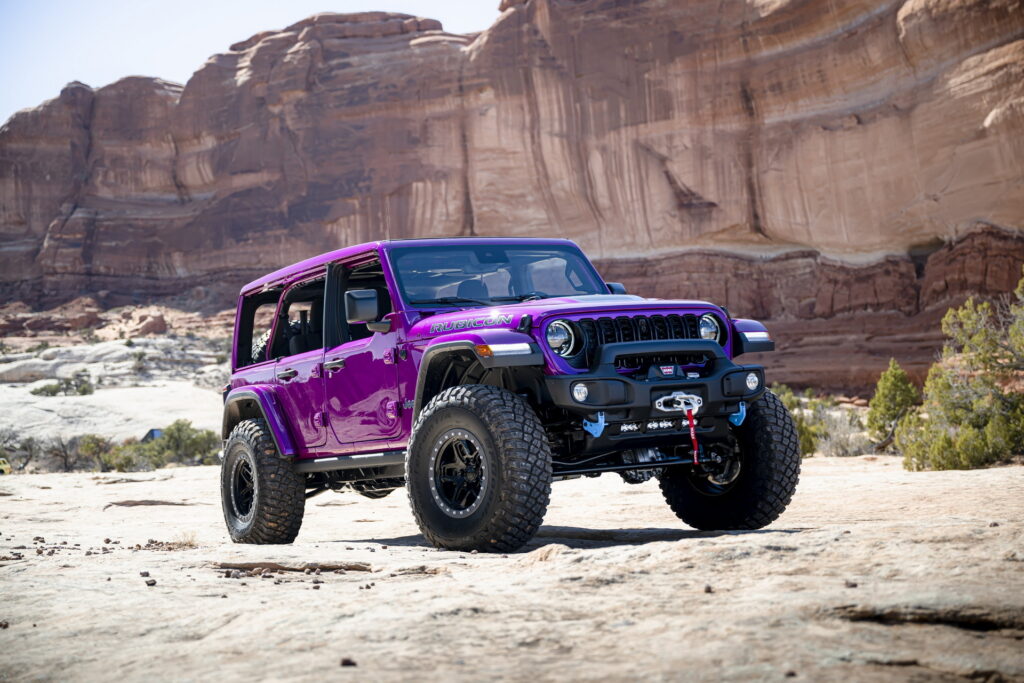 Jeep Wrangler Rubicon 4xe Concept dianteira