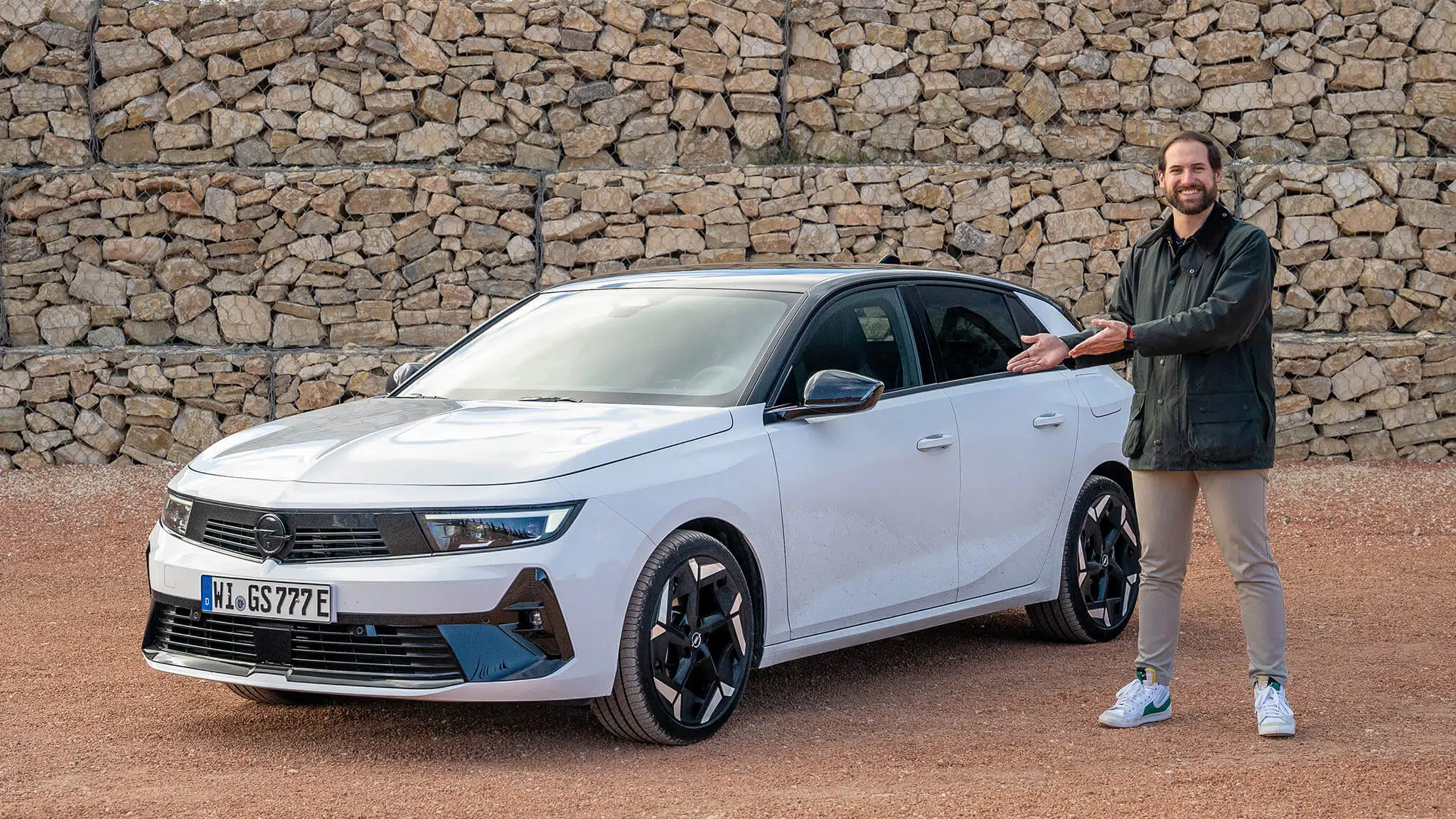 Opel Astra GSe. Conduzimos o Astra mais potente que podem comprar