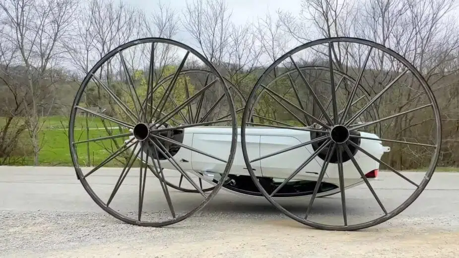 Tesla Model 3 rodas carroça