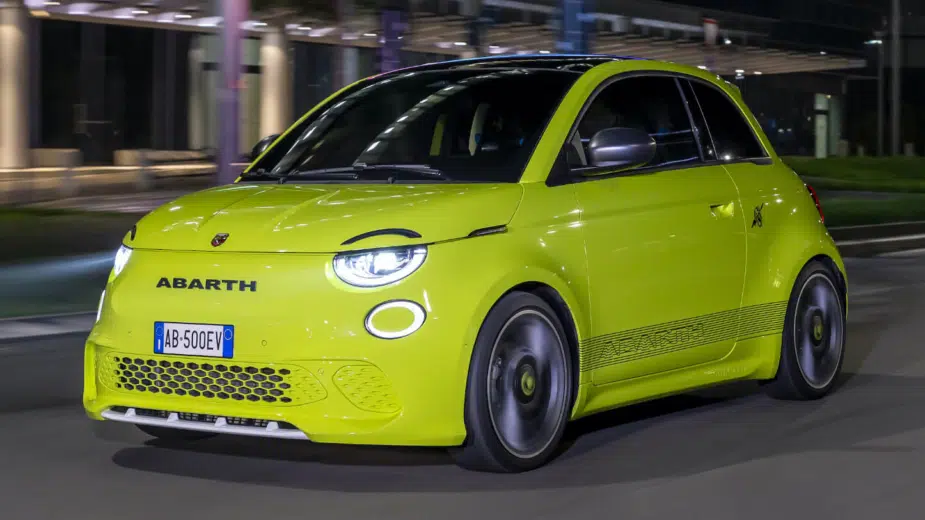 Abarth 500e. Primeiro escorpião elétrico chega em junho