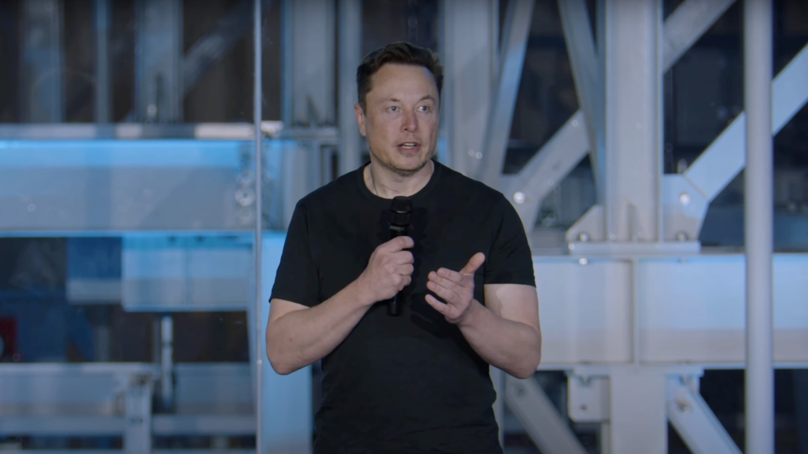 Elon Musk durante o Investor Day 2023