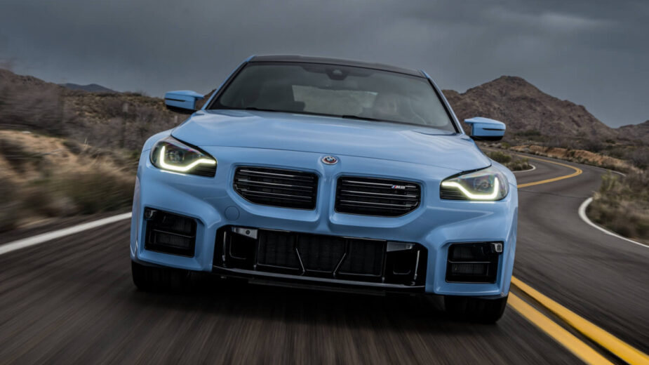 BMW M2 2023 dianteira