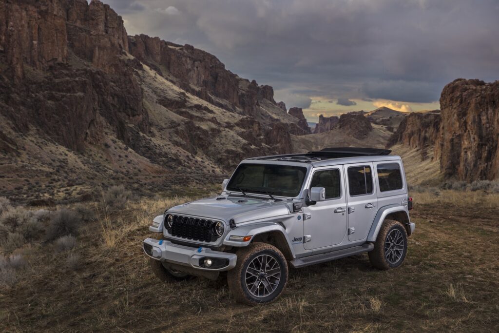 Jeep Wrangler 2023 perfil