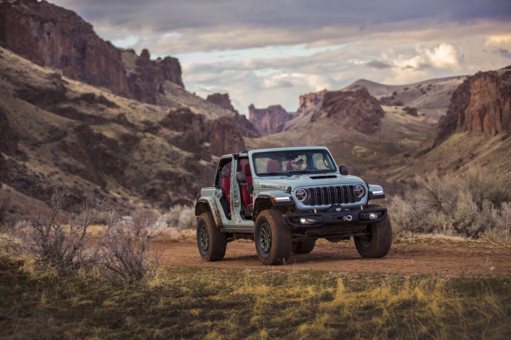 Jeep Wrangler 2023 frente