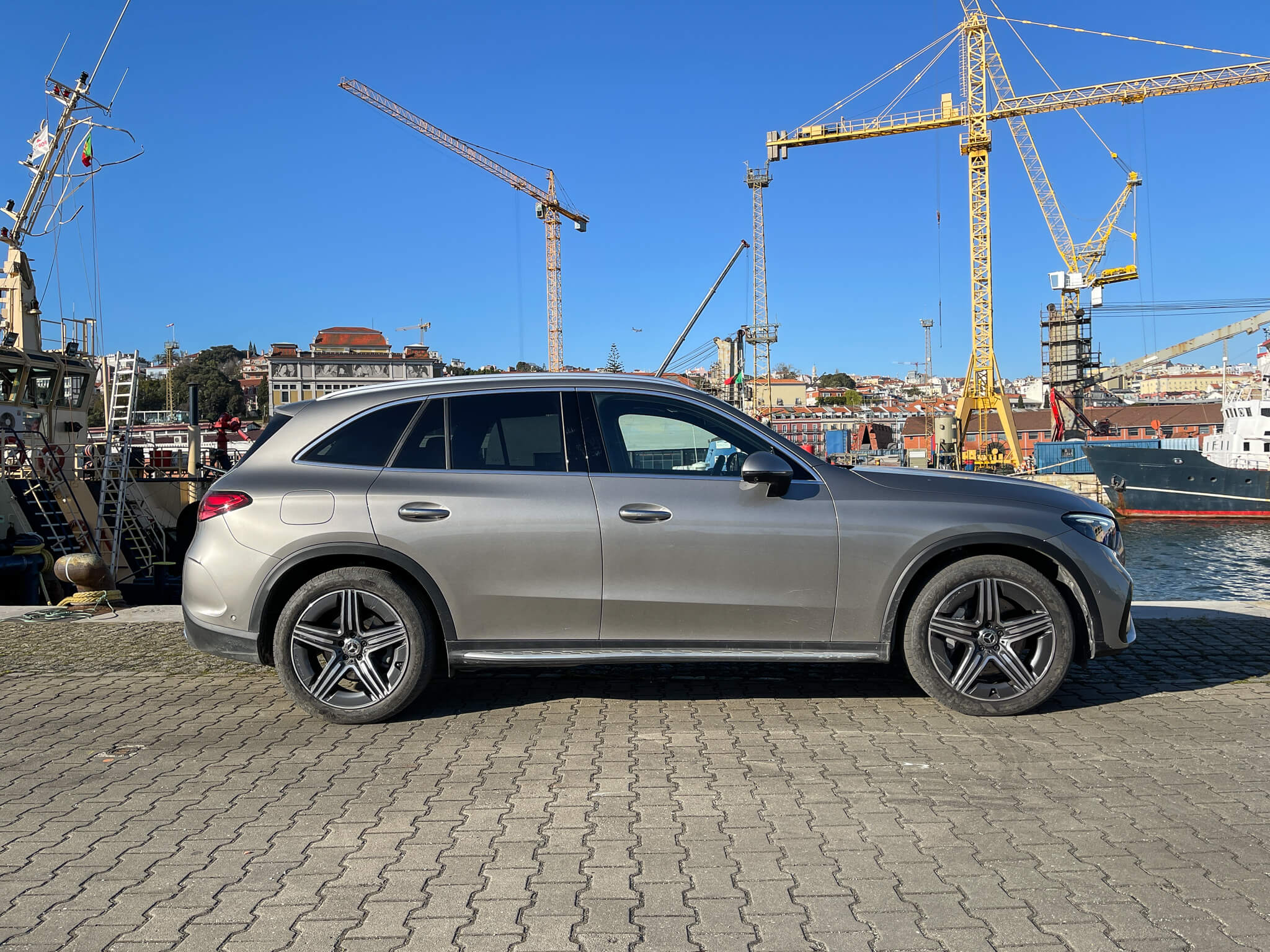 Mercedes-Benz GLC perfil