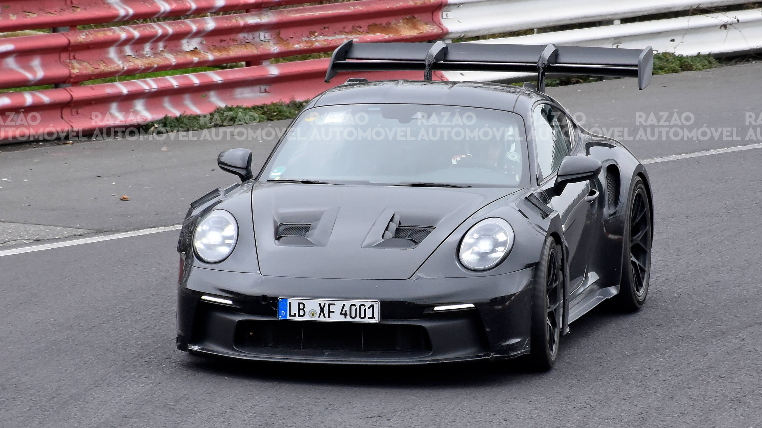 Porsche 911 GT2 RS frente