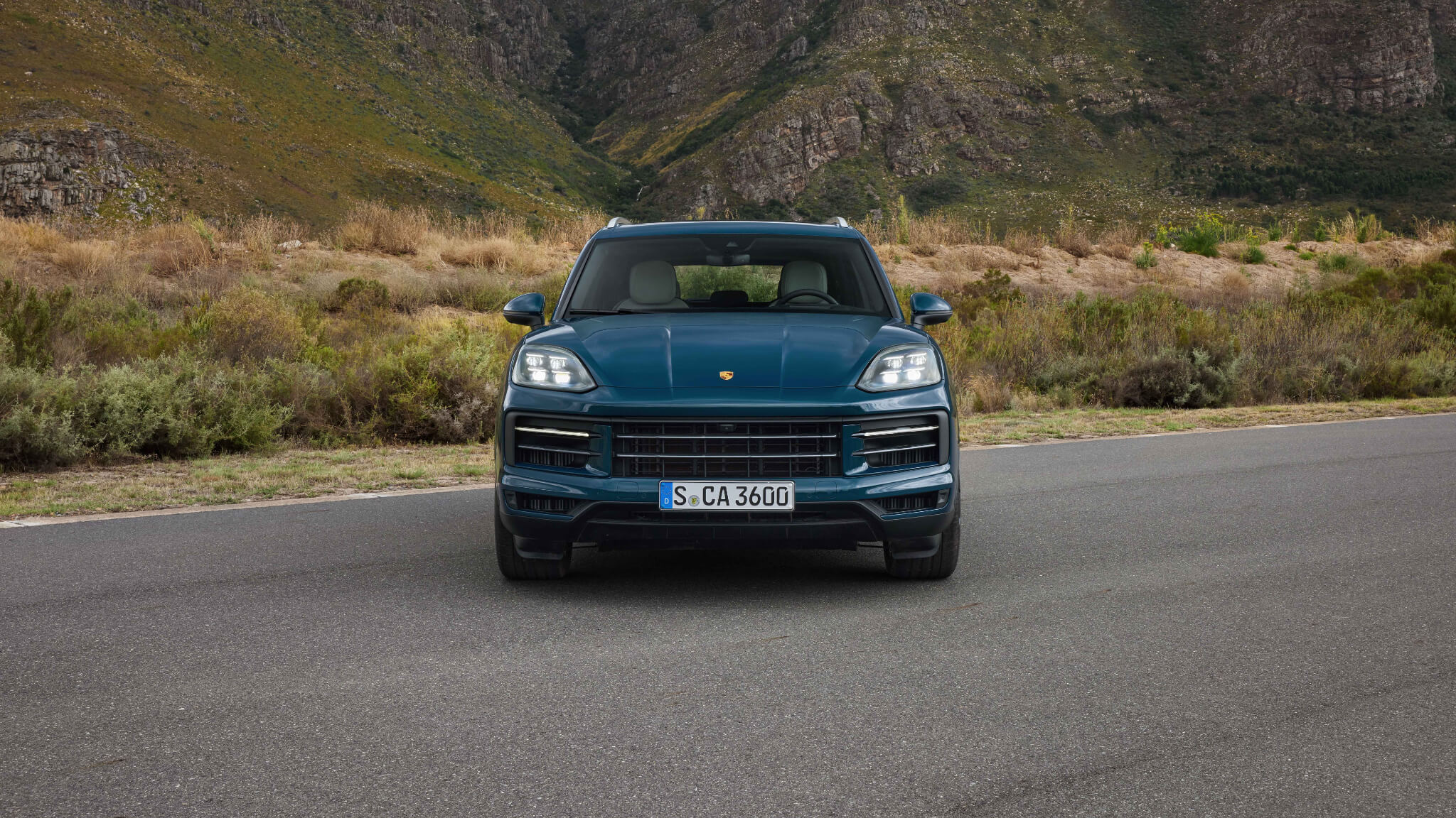 Porsche Cayenne frente