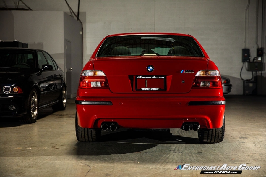 BMW M5 E39 traseira