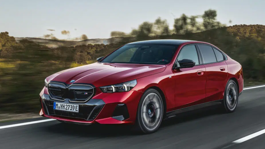Este é o primeiro BMW Série 5 elétrico. As primeiras impressões ao volante