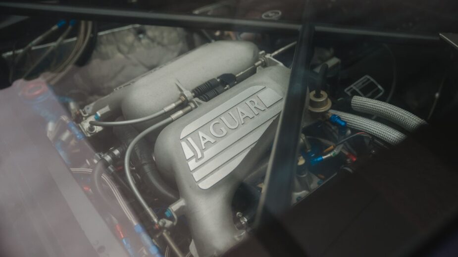 Jaguar XJ220 motor