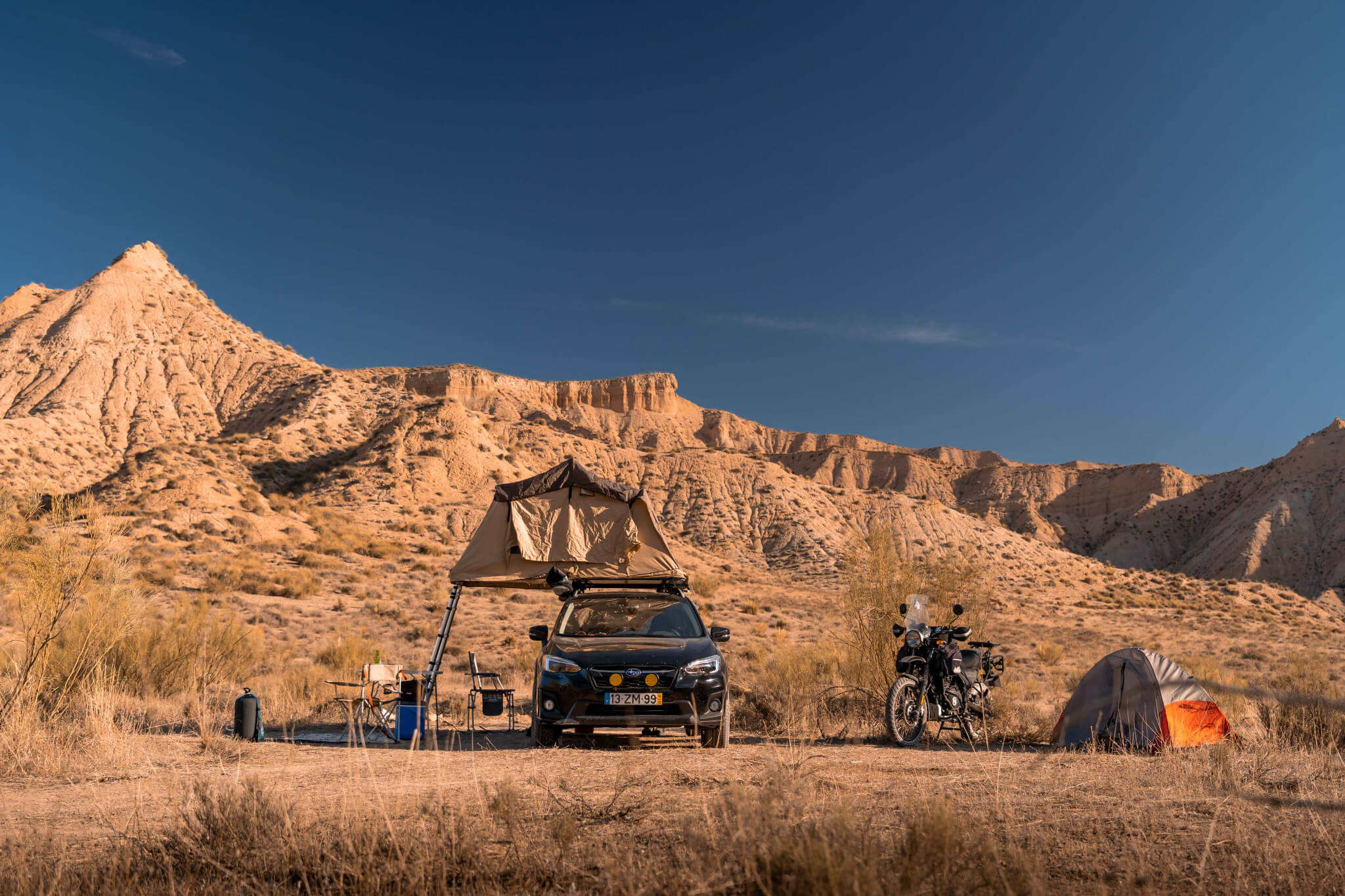 Subaru VX em modo Overland