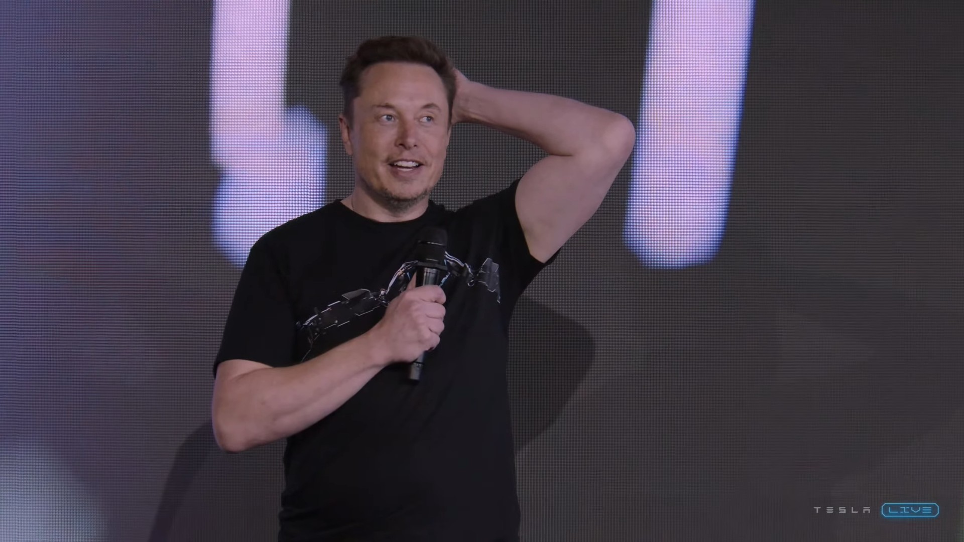 Elon Musk quer vender 20 milhões de Tesla por ano. Será possível?