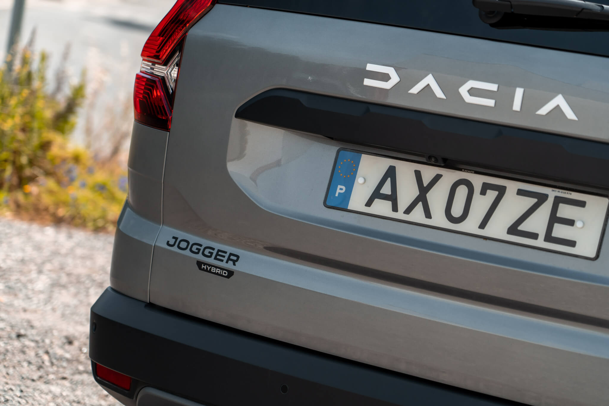 Dacia Jogger Hybrid logótipo